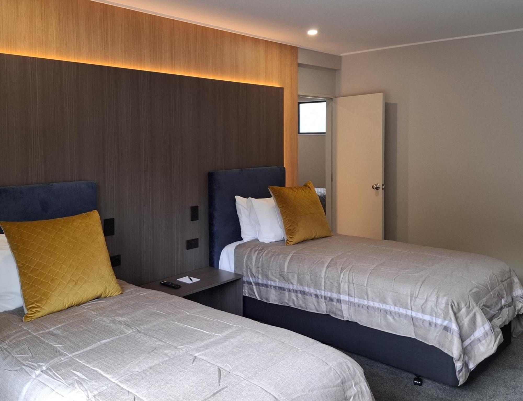 Distinction Coachman Hotel, Palmerston North Exteriör bild
